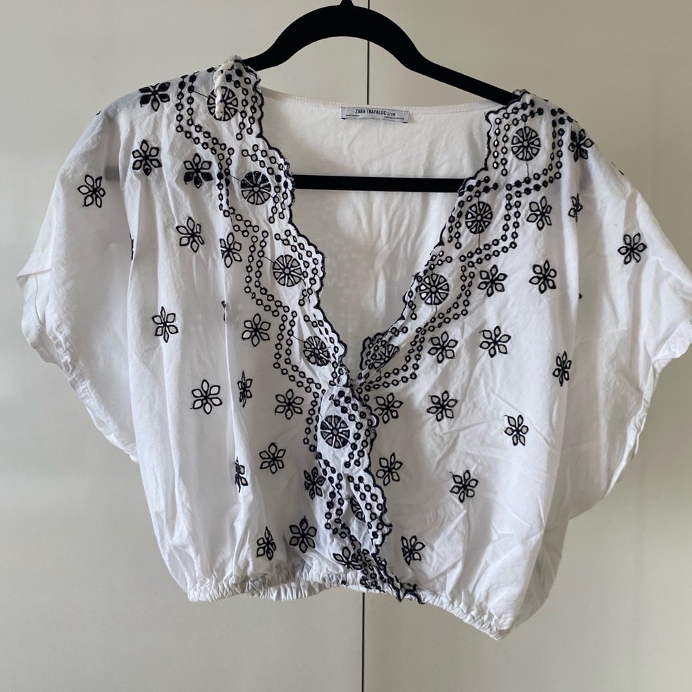 Zara blouse size S